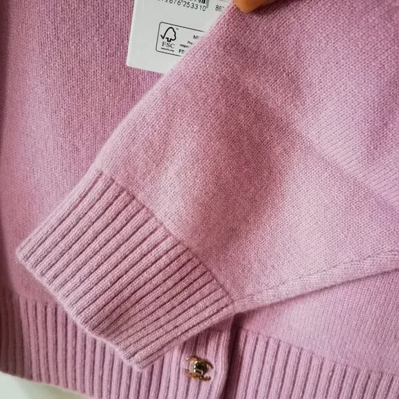 NEW Chanel Pink Cashmere Wool Cardigan - Picture 10 of 14